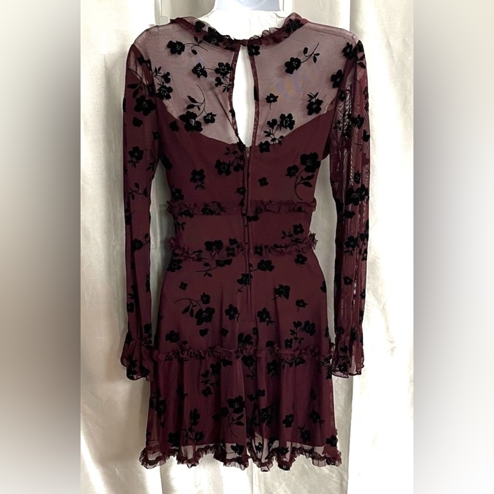 NWT Women Juniors Burgundy Floral Chiffon Dress Romantic Dreamy Sheer Size 7/8 - Picture 5 of 14